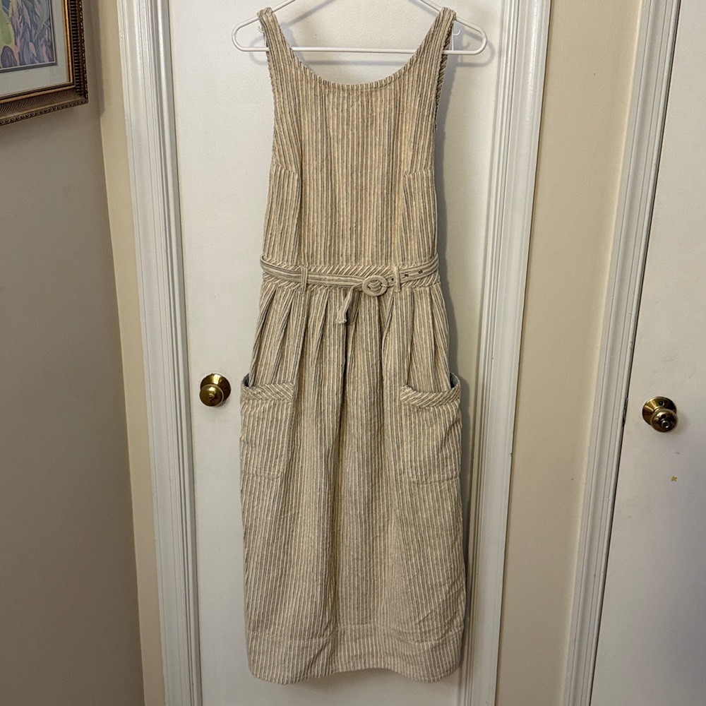 Beige Striped Sleeveless Dress with Pockets